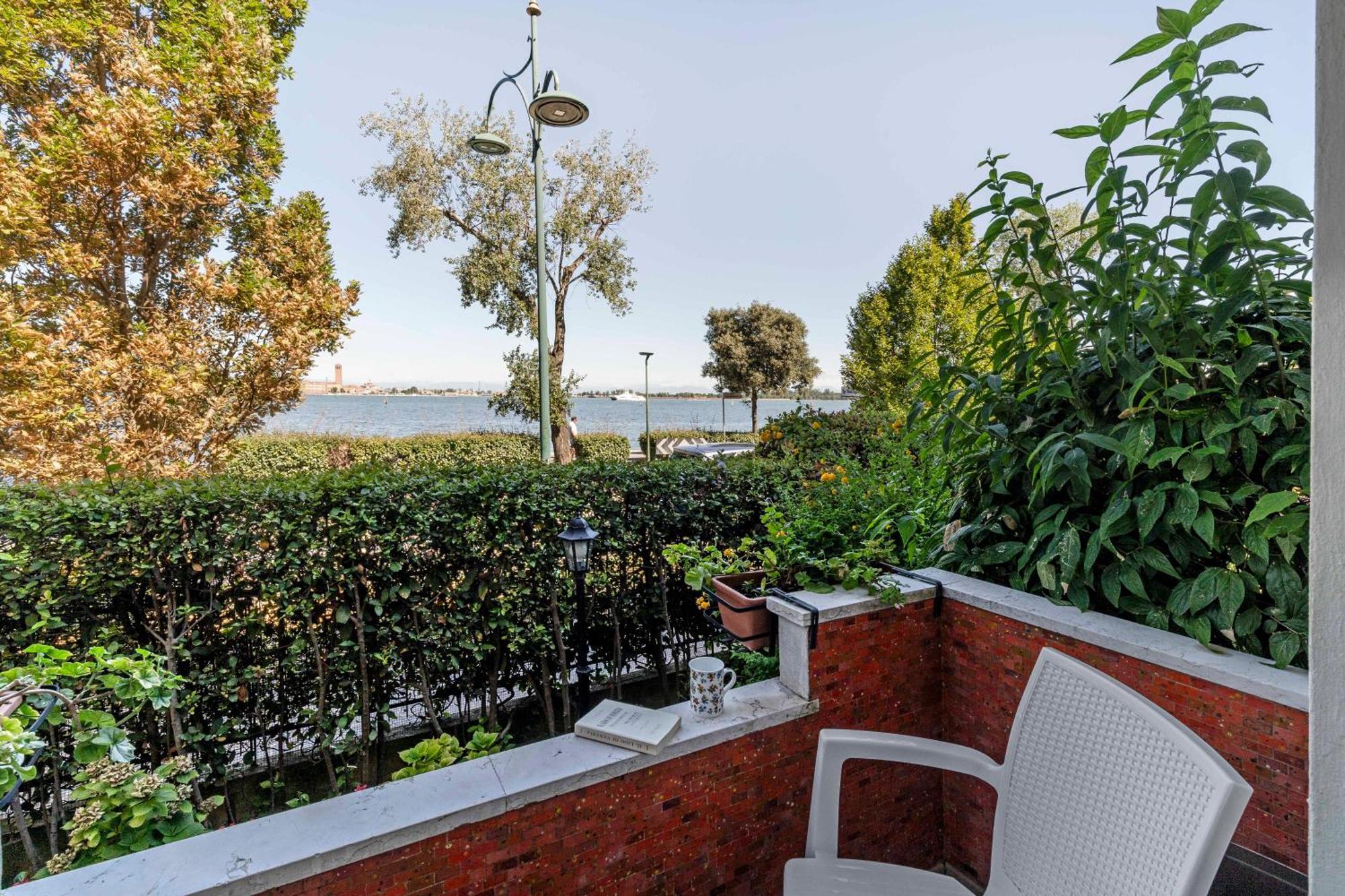 Bellavista Sanmarco Venice And Lagoon View Венеция Лидо Екстериор снимка